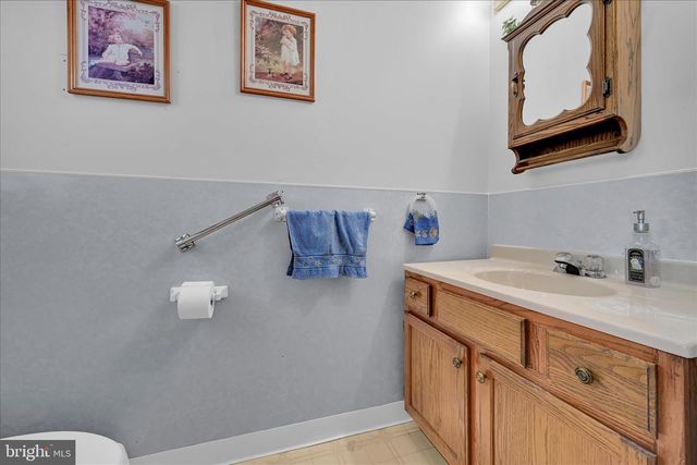 3770 WINTERSVILLE RD, Richland, PA 17087