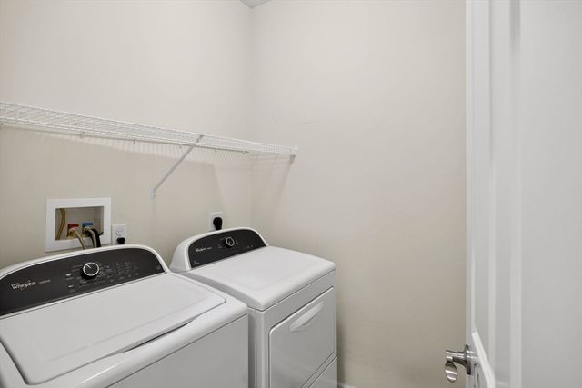 17 Valley Front, Plymouth, MA 02360