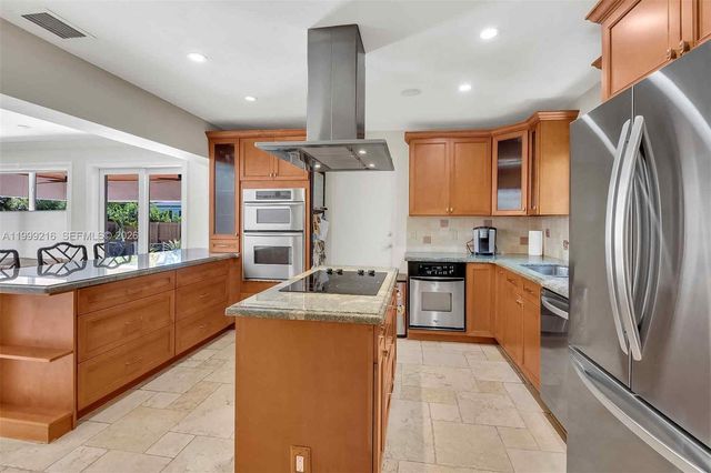 1160 NE 98th St 0, Miami Shores, FL 33138