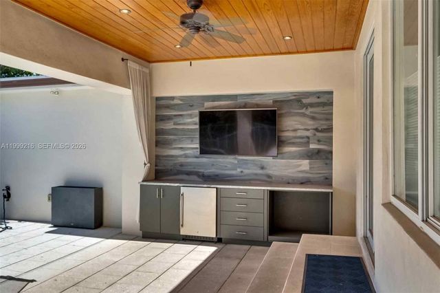 1160 NE 98th St 0, Miami Shores, FL 33138