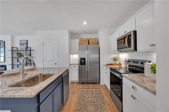 107 Village Green Drive 170, Adairsville, GA 30103