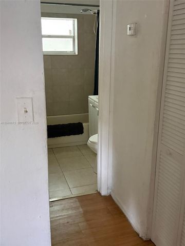 2247 Simms St 2, Hollywood, FL 33020