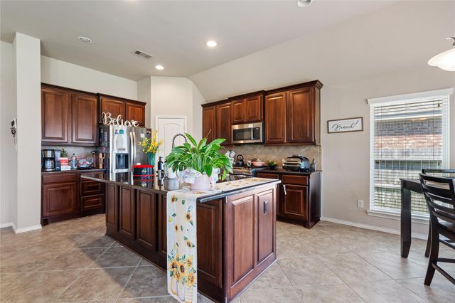 2609 Briar Rose Court, Pearland, TX 77584