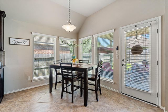 2609 Briar Rose Court, Pearland, TX 77584