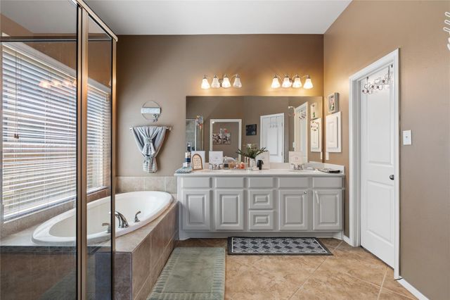 2609 Briar Rose Court, Pearland, TX 77584