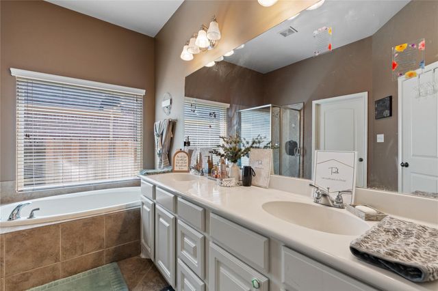 2609 Briar Rose Court, Pearland, TX 77584