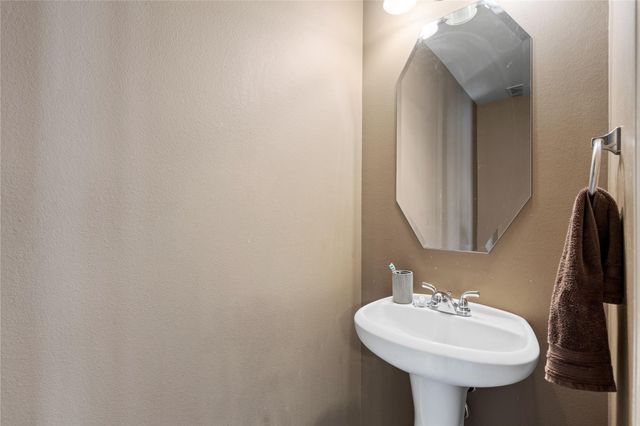 2609 Briar Rose Court, Pearland, TX 77584