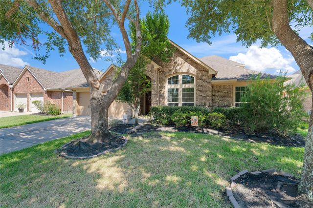 2609 Briar Rose Court, Pearland, TX 77584