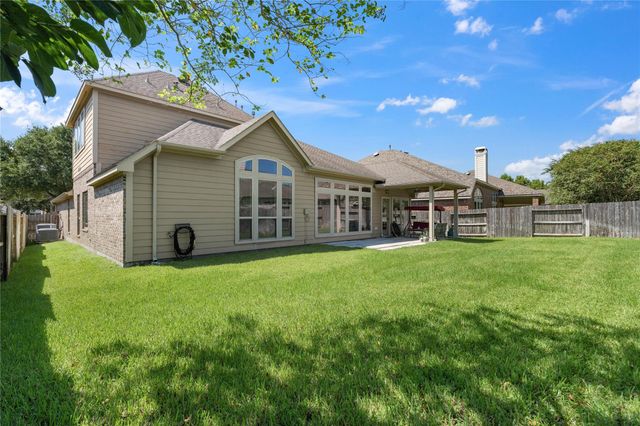 2609 Briar Rose Court, Pearland, TX 77584