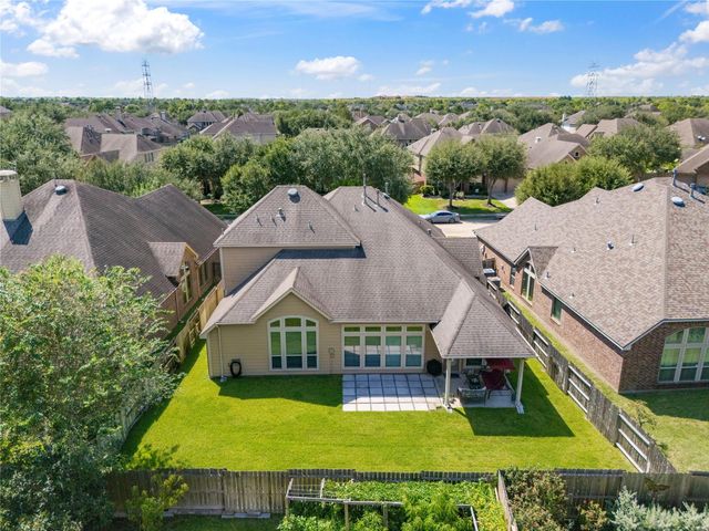 2609 Briar Rose Court, Pearland, TX 77584