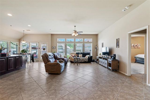 2609 Briar Rose Court, Pearland, TX 77584