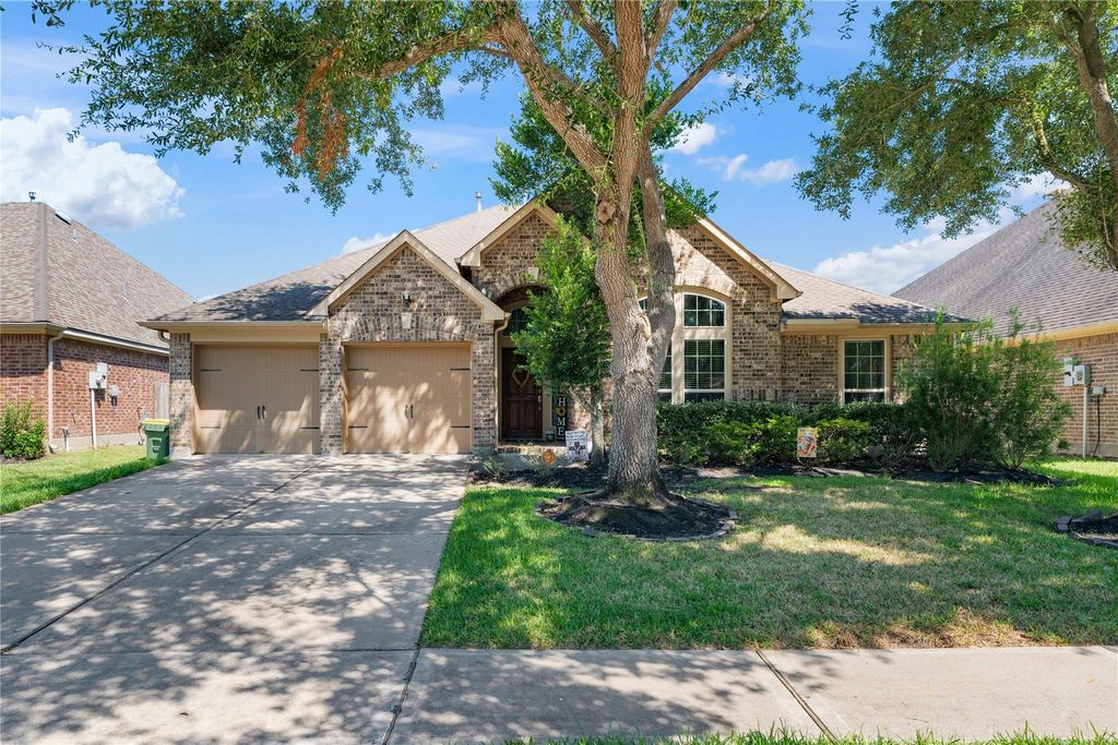 2609 Briar Rose Court, Pearland, TX 77584