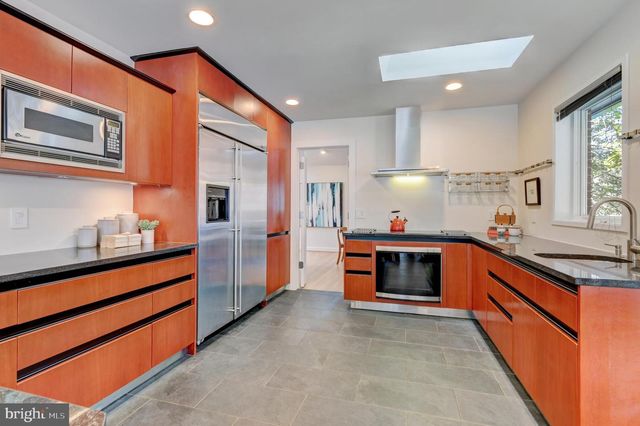 6920 MILLWOOD RD, Bethesda, MD 20817