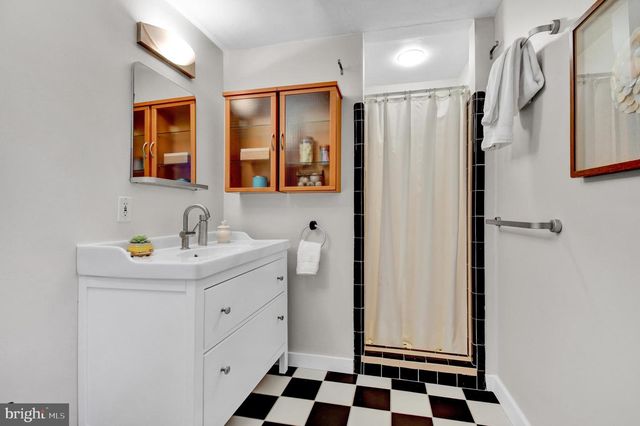 6920 MILLWOOD RD, Bethesda, MD 20817