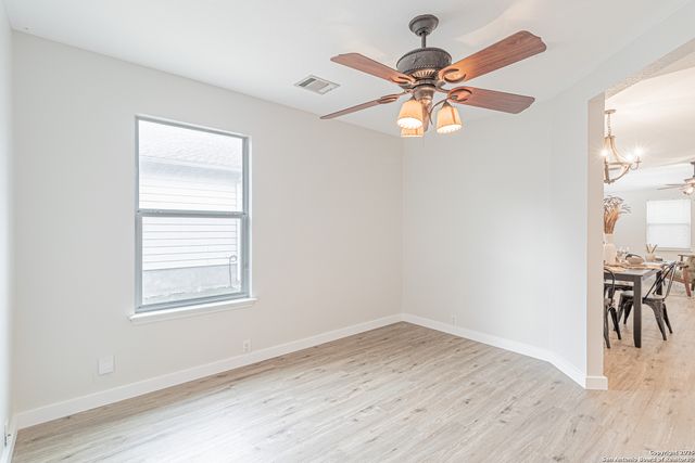 5200 Columbia, Cibolo, TX 78108