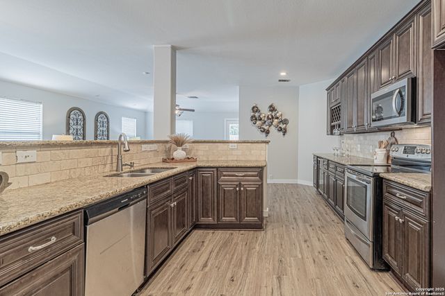 5200 Columbia, Cibolo, TX 78108