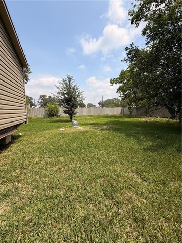 12715 Green River Drive, Houston, TX 77044