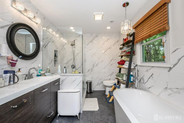 596 Keefe Road, Lawrence, NJ 08648