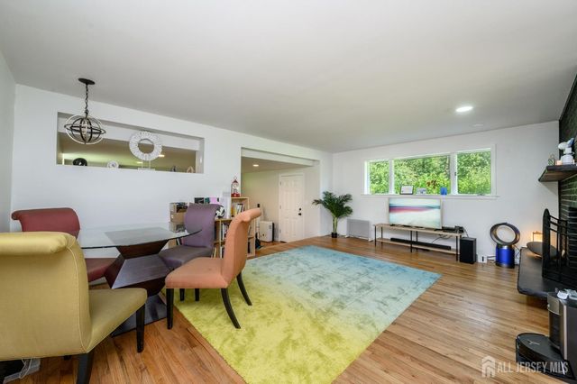 596 Keefe Road, Lawrence, NJ 08648
