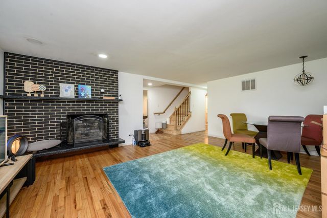 596 Keefe Road, Lawrence, NJ 08648