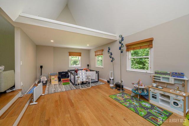 596 Keefe Road, Lawrence, NJ 08648