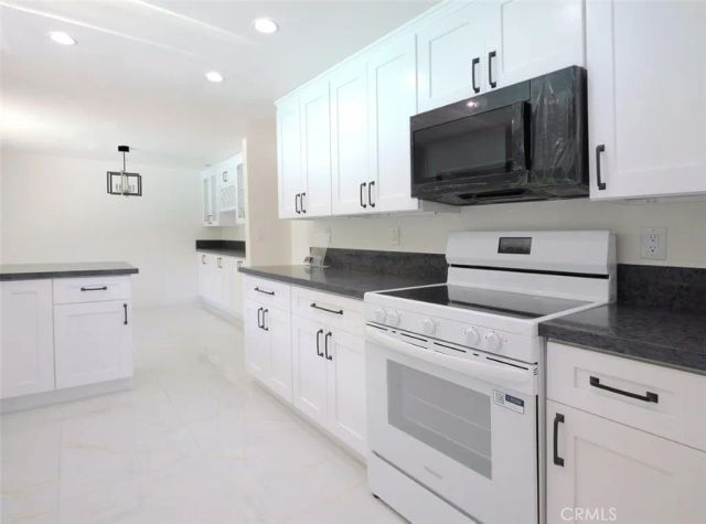 30435 Via Victoria, Rancho Palos Verdes, CA 90275