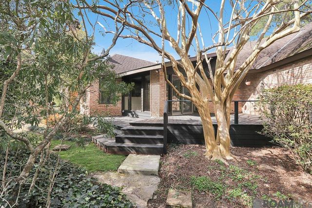 8041 Oak Hollow Dr, Baton Rouge, LA 70810