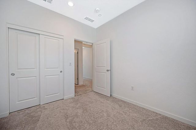 7648 Barebow Way, Sacramento, CA 95829