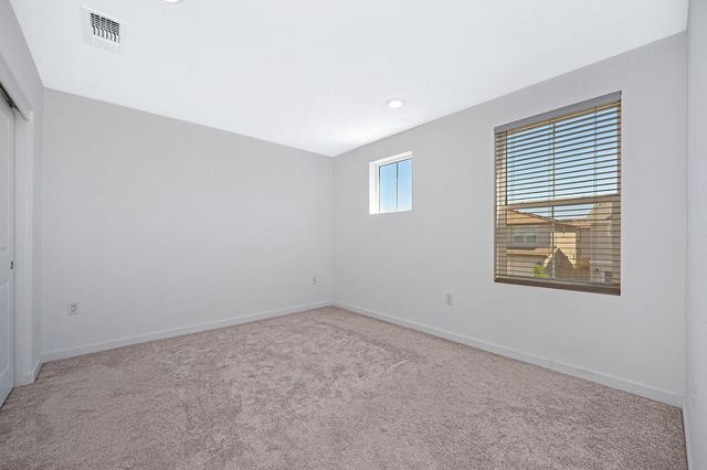 7648 Barebow Way, Sacramento, CA 95829