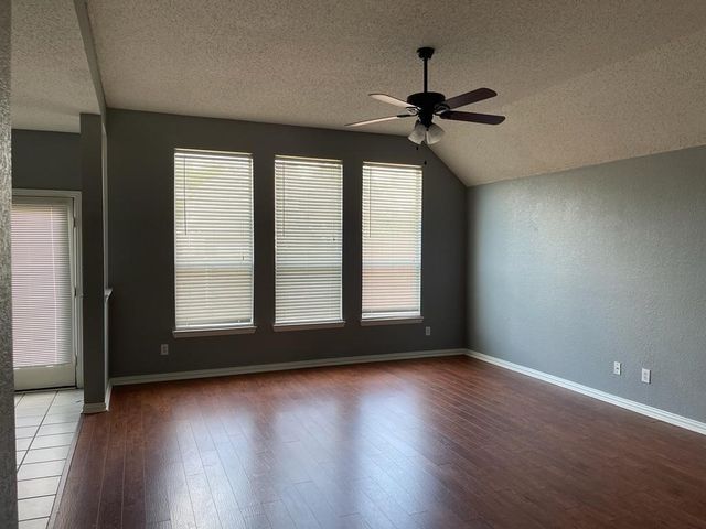 1662 Natural Bridge Drive, Frisco, TX 75036