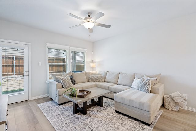 3905 Kenwood Drive, Princeton, TX 75071
