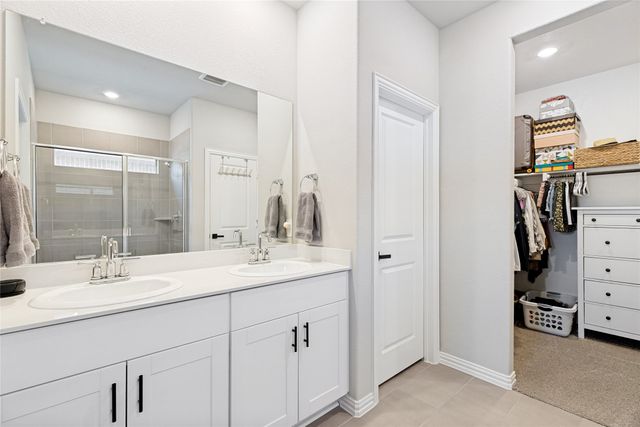 3905 Kenwood Drive, Princeton, TX 75071