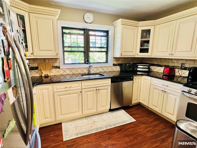 A7 Long Hill A7, Little Falls, NJ 07424