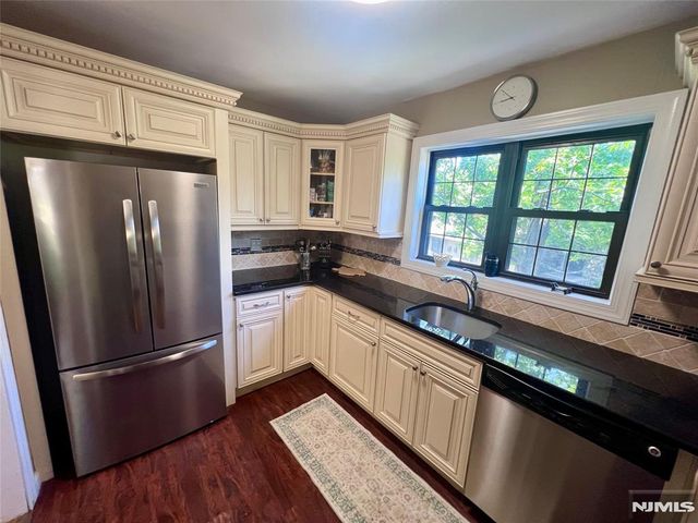 A7 Long Hill A7, Little Falls, NJ 07424