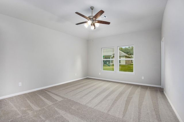 221 Inwood Drive, West Columbia, TX 77486