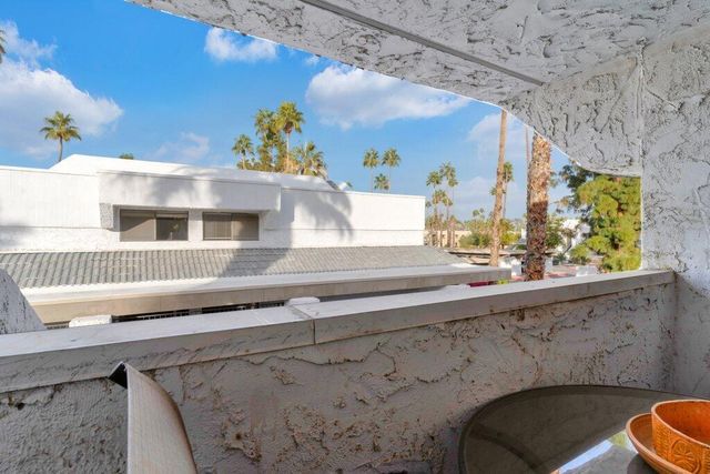 5301 E Waverly Drive 140, Palm Springs, CA 92264