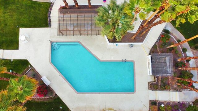 5301 E Waverly Drive 140, Palm Springs, CA 92264