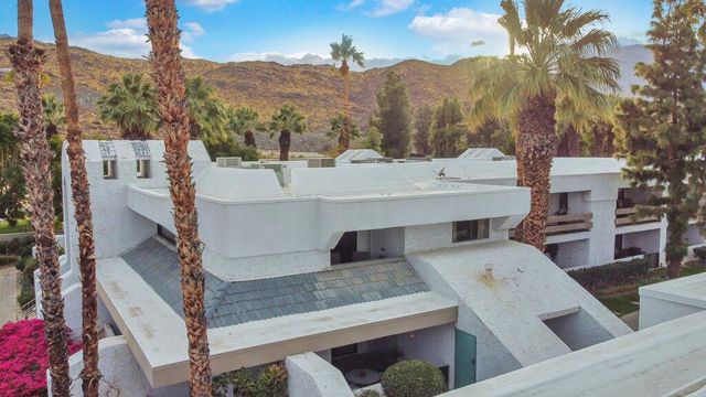 5301 E Waverly Drive 140, Palm Springs, CA 92264