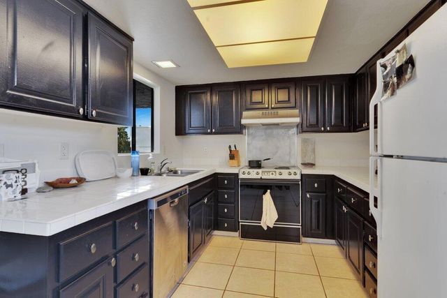 5301 E Waverly Drive 140, Palm Springs, CA 92264