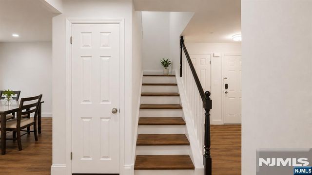 3112 Stowe Lane, Mahwah, NJ 07430