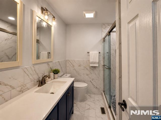 3112 Stowe Lane, Mahwah, NJ 07430