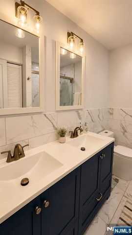 3112 Stowe Lane, Mahwah, NJ 07430