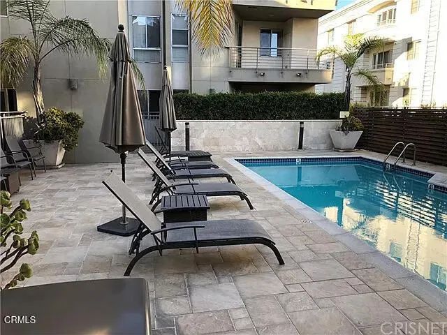 4170 Fair Avenue 201, Los Angeles, CA 91602