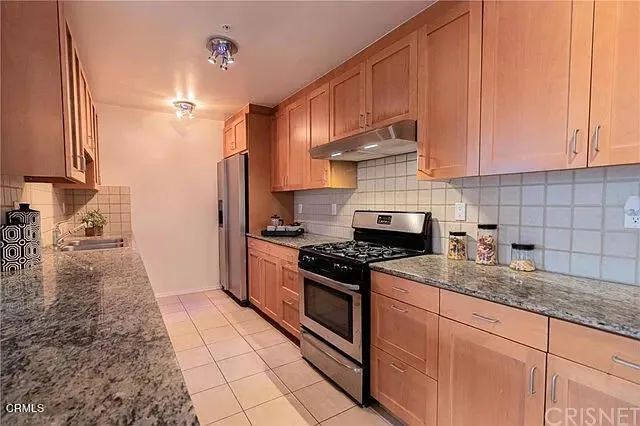 4170 Fair Avenue 201, Los Angeles, CA 91602