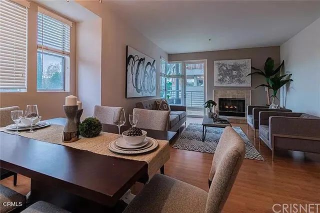 4170 Fair Avenue 201, Los Angeles, CA 91602