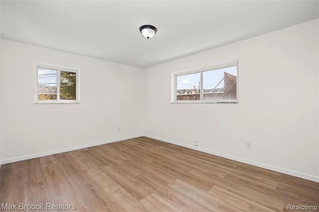 1544 Sheffield Road, Birmingham, MI 48009