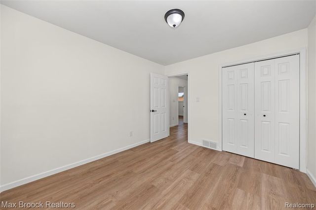 1544 Sheffield Road, Birmingham, MI 48009