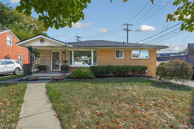 1544 Sheffield Road, Birmingham, MI 48009