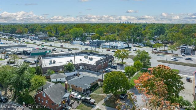 1544 Sheffield Road, Birmingham, MI 48009