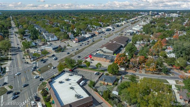 1544 Sheffield Road, Birmingham, MI 48009
